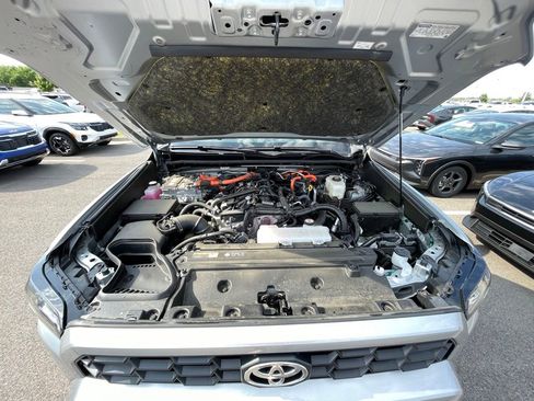 Used 2025 Toyota 4Runner TRD Off-Road AWD/4WD image 29