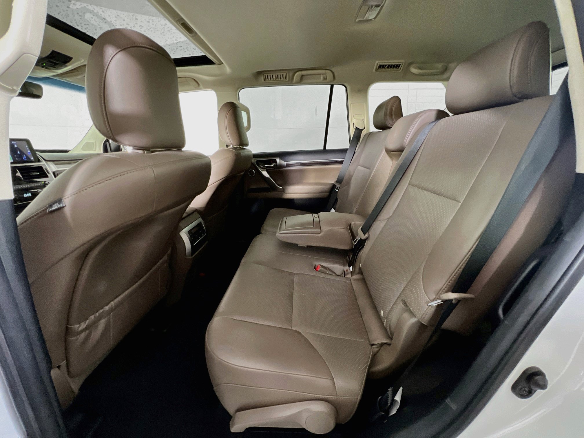 Used 2022 Lexus GX 460 Luxury w/ Off Road Package AWD/4WD image 25