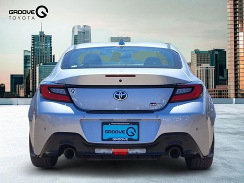 Used 2022 Toyota GR86 w/ ALL Weather Mat Package (TMS) RWD image 4