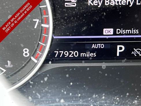 Used 2022 Nissan Pathfinder SL w/ SL Black Package AWD/4WD image 5