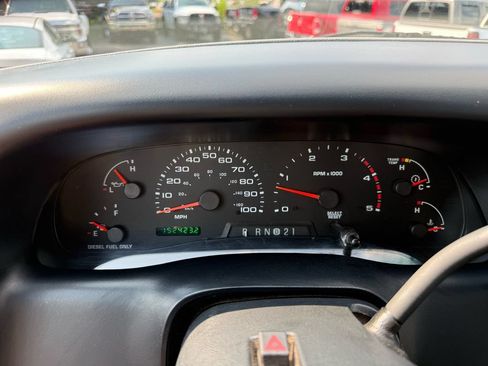 Used 2003 Ford F250 XLT AWD/4WD image 12