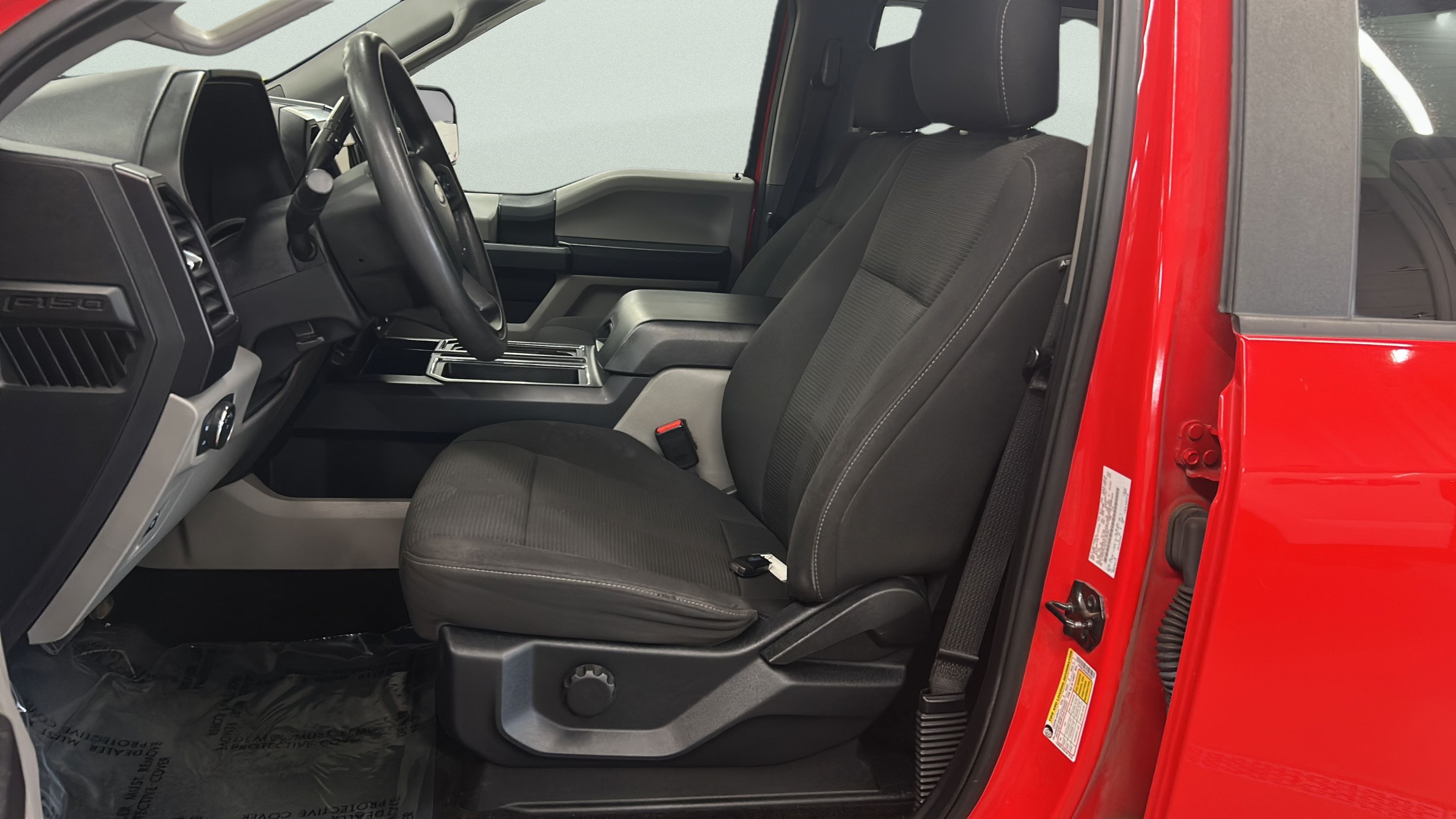 Used 2017 Ford F150 XL w/ Equipment Group 101A Mid AWD/4WD image 10