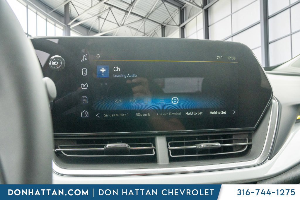 New 2026 Chevrolet Trax LT w/ LT Convenience Package FWD image 7