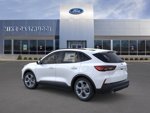 New 2026 Ford Escape ST-Line w/ Tech Pack #1 FWD image 4