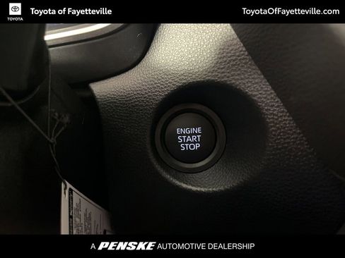 Used 2026 Toyota Corolla Cross XLE w/ Convenience Package image 33