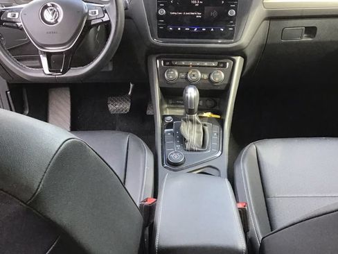 Used 2021 Volkswagen Tiguan SEL AWD/4WD image 7