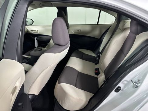 Used 2025 Toyota Corolla LE image 25
