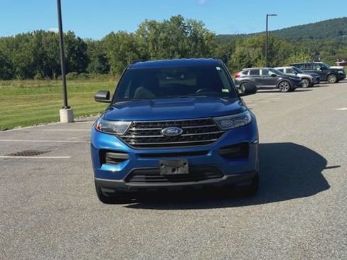 Used 2020 Ford Explorer XLT w/ Class III Trailer Tow Package AWD/4WD image 3
