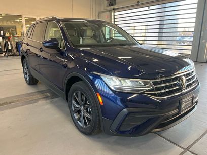 Certified 2023 Volkswagen Tiguan SE w/ Panoramic Sunroof Package
