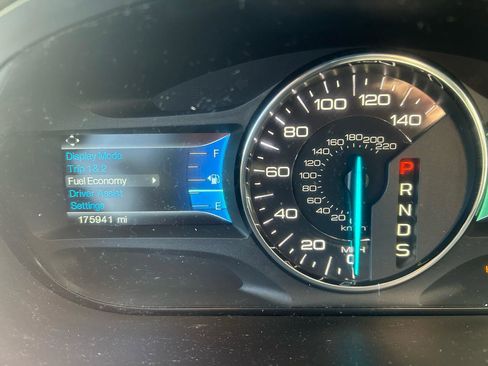 Used 2014 Ford Edge SEL w/ Equipment Group 205A AWD/4WD image 21