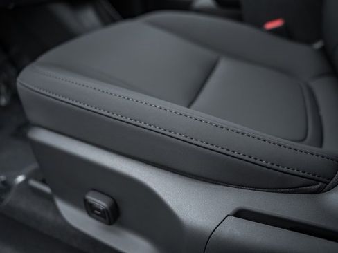 New 2026 Volvo EX30 Plus image 32