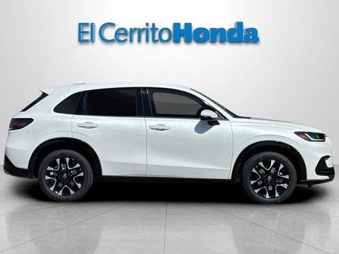 New 2027 Honda HR-V EX-L image 2