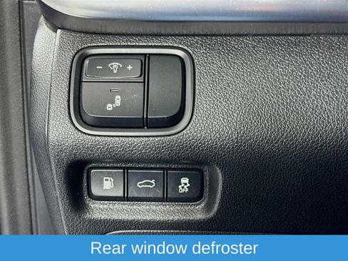 Used 2017 Kia Optima EX w/ Premium Package image 11