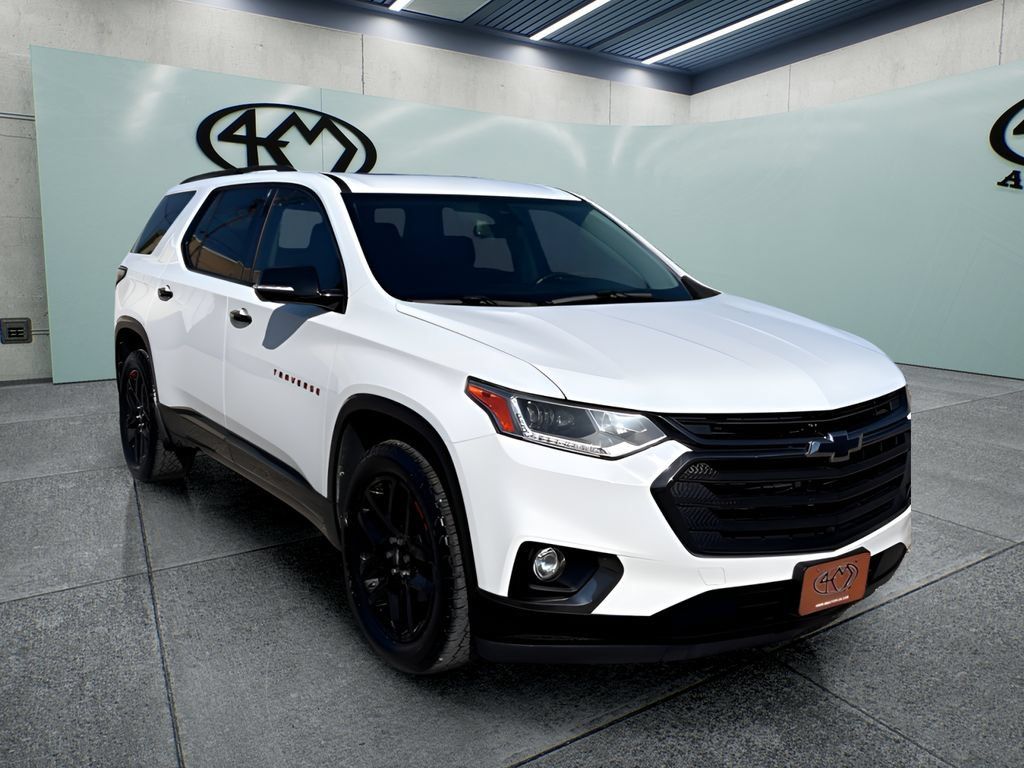 Used 2018 Chevrolet Traverse Premier w/ Redline Edition FWD image 1
