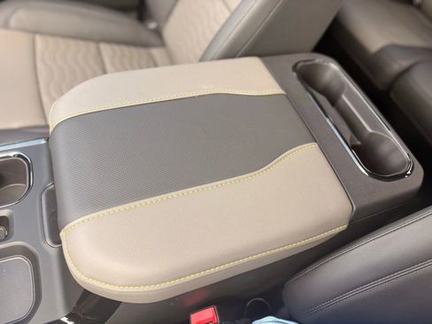 New 2026 Chevrolet Silverado 1500 ZR2 w/ ZR2 Bison Edition AWD/4WD image 22