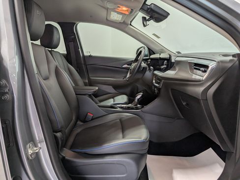Used 2023 Buick Envision Essence w/ Sport Touring Package AWD/4WD image 14
