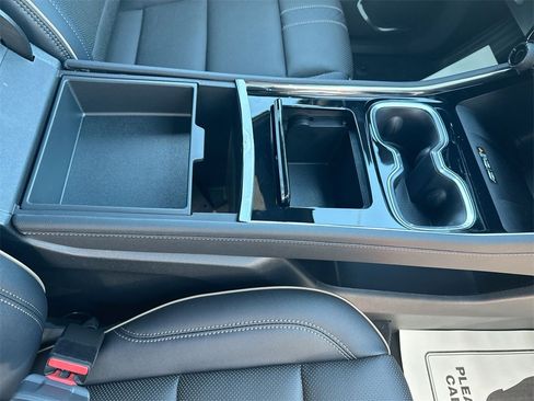 New 2026 Chevrolet Traverse High Country image 24