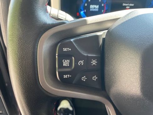 Used 2025 Ford Bronco Heritage Edition AWD/4WD image 31