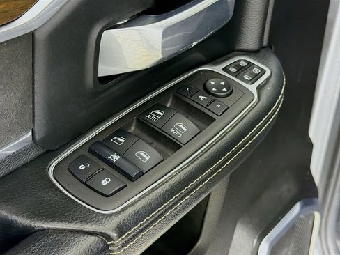 Used 2024 RAM 2500 Laramie w/ Safety Group image 21