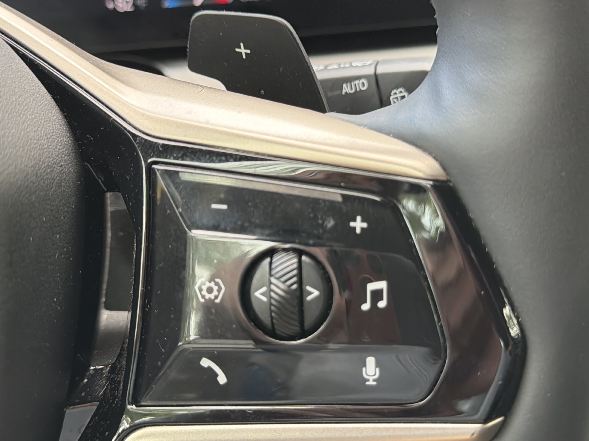 Certified 2025 BMW X3 xDrive30i AWD/4WD image 29