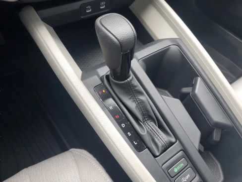 New 2025 Honda Accord SE image 9