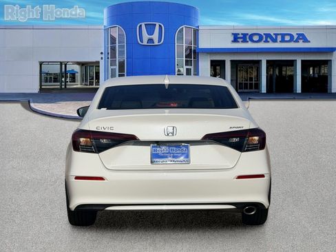 Used 2025 Honda Civic Sport image 5