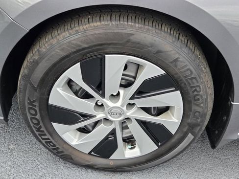 Certified 2025 Nissan Altima 2.5 S FWD image 16