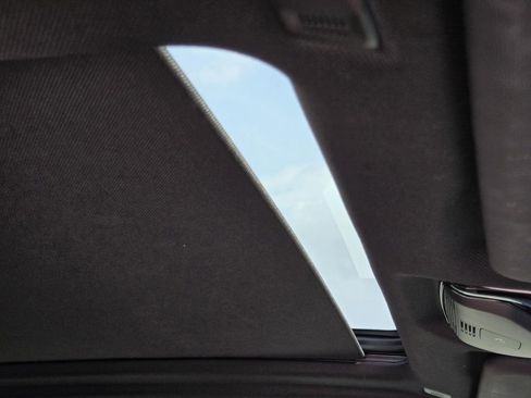 Used 2020 BMW X5 sDrive40i w/ Luxury Seating Package image 9