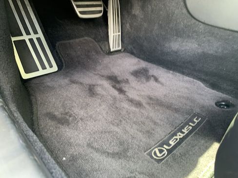 Used 2018 Lexus LC 500 Coupe w/ Touring Package image 17