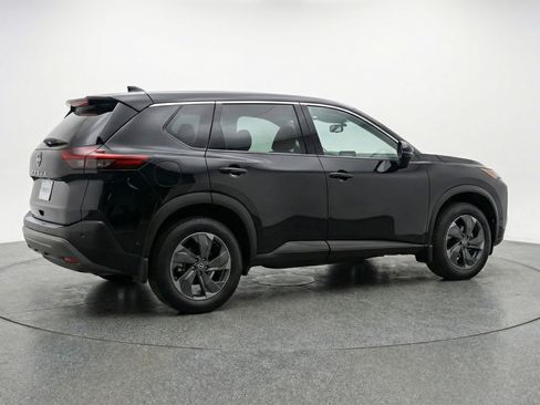 Used 2025 Nissan Rogue SV AWD/4WD image 9