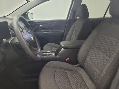 Used 2021 Chevrolet Equinox LT image 17