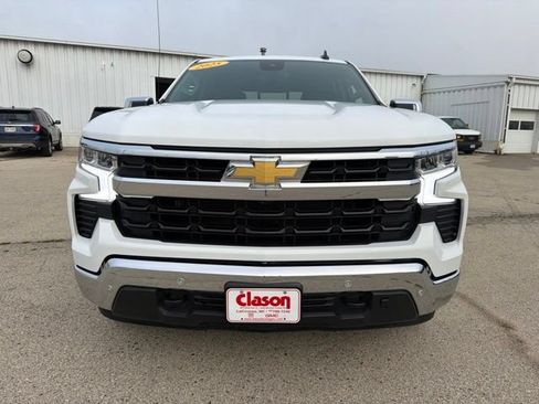 Used 2025 Chevrolet Silverado 1500 LT w/ Safety Package AWD/4WD image 8