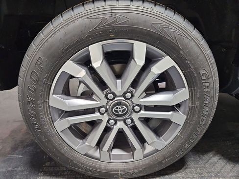 New 2026 Toyota 4Runner Limited image 7