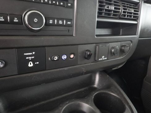 Used 2019 Chevrolet Express 3500 w/ Power Convenience Package image 16