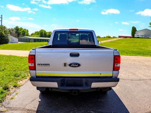Used 2011 Ford Ranger XLT image 4