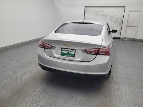 Used 2020 Chevrolet Malibu LT FWD image 7