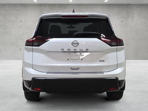New 2026 Nissan Rogue SV AWD/4WD image 15