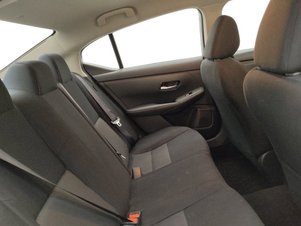 Used 2023 Nissan Sentra SV FWD image 19