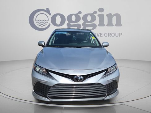 Used 2024 Toyota Camry LE FWD image 8