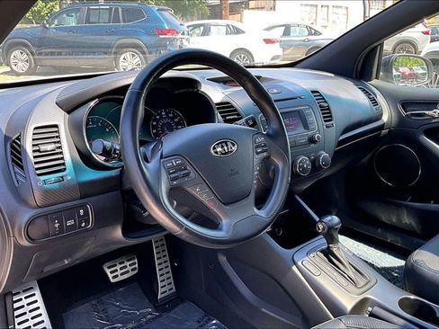 Used 2014 Kia Forte Koup SX w/ SX Premium Package FWD image 14