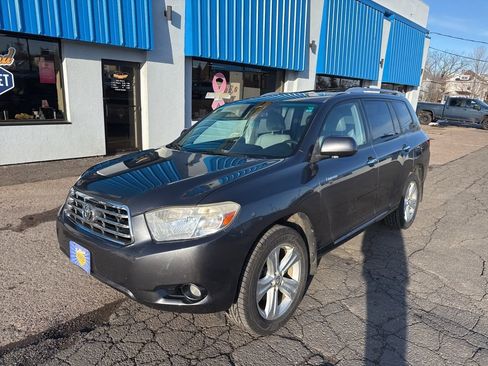 Used 2010 Toyota Highlander Limited image 2