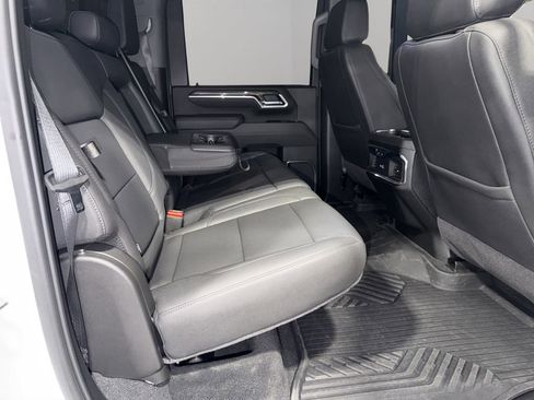 Used 2025 Chevrolet Silverado 2500 LTZ w/ LTZ Plus Package image 18