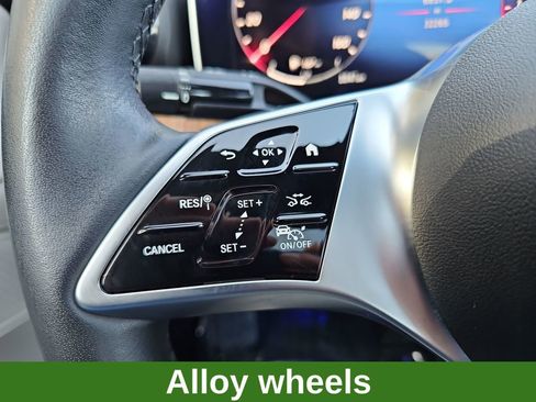 Used 2023 Mercedes-Benz C 300 Sedan image 11