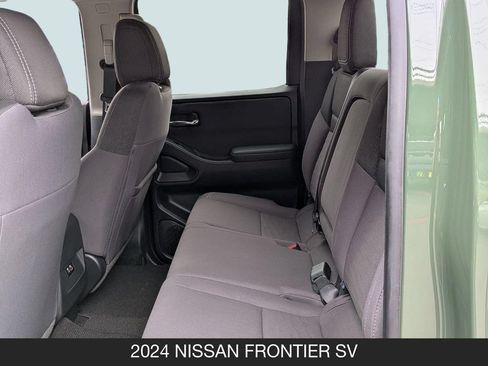 Certified 2024 Nissan Frontier 2WD Crew Cab w/ Technology Pkg w/ Technology Package image 16