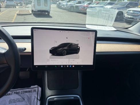 Used 2023 Tesla Model 3 Standard Range RWD image 13