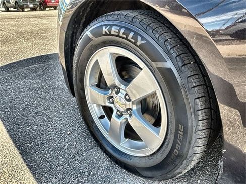 Used 2014 Chevrolet Cruze LT w/ Technology Package image 25