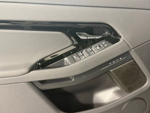 New 2026 Land Rover Range Rover Evoque S image 12