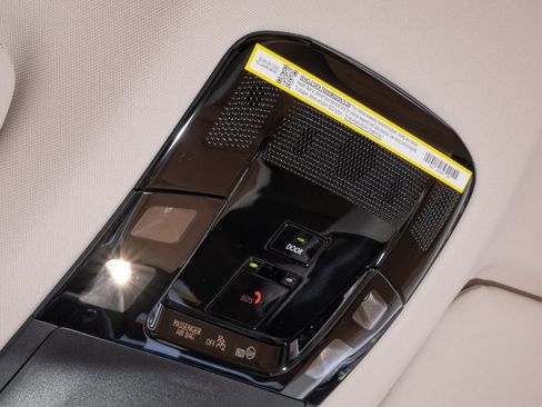 New 2026 Lexus RZ 350e 2WD image 31