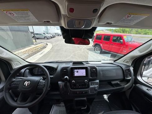 Used 2025 RAM ProMaster 2500 w/ U-Haul Equipment Group FWD image 12
