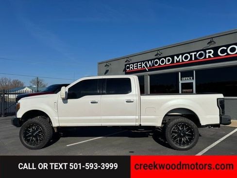 Used 2019 Ford F250 Lariat w/ Chrome Package image 6